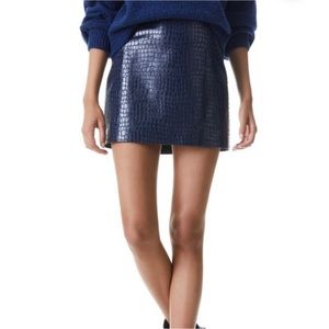 Alice + Olivia Elana Vegan Leather Mini Skirt, Navy Blue Croc - Size 6